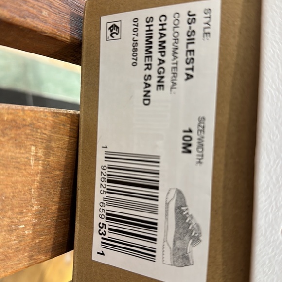 Jessica Simpson Gold Sequined Sneakers - Picture 2 of 2